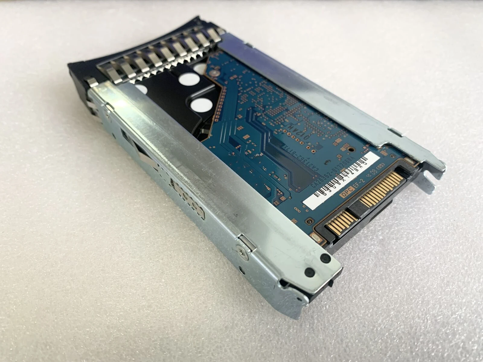 Серверный жесткий диск 42D0633 42D0632 42D0636 146G 2.5 6 ГБ SAS
Серверный жесткий диск 42D0633 42D0632 42D0636 146G 2.5 6 ГБ SAS