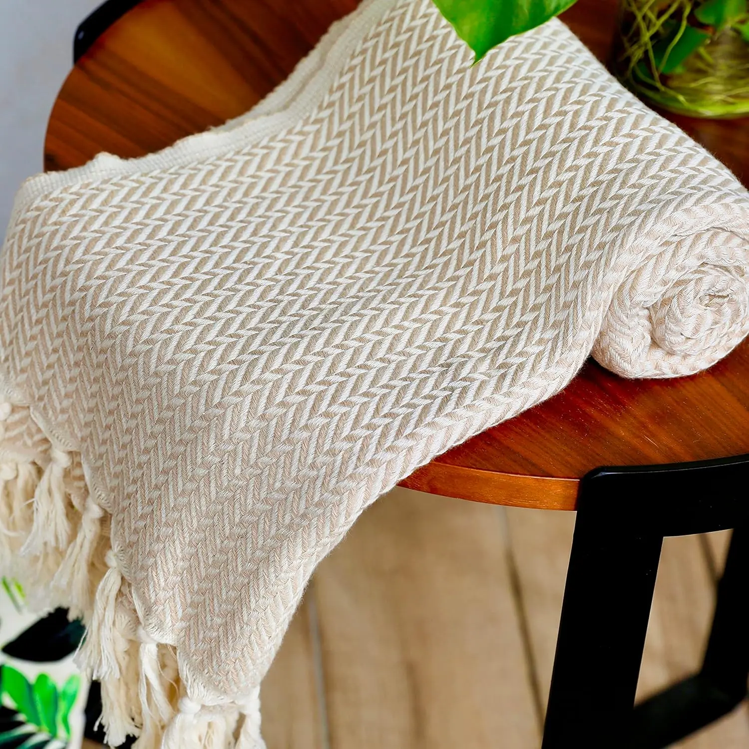 Premium Cotton Boho Throw Blanket Fall Throw Blanket |50”X60”| Beige Cream For Bed Sofa Couch Outdoor Farmhouse Turkish Throws
Premium Cotton Boho Throw Blanket Fall Throw Blanket |50”X60”| Beige Cream For Bed Sofa Couch Outdoor Farmhouse Turkish Throws