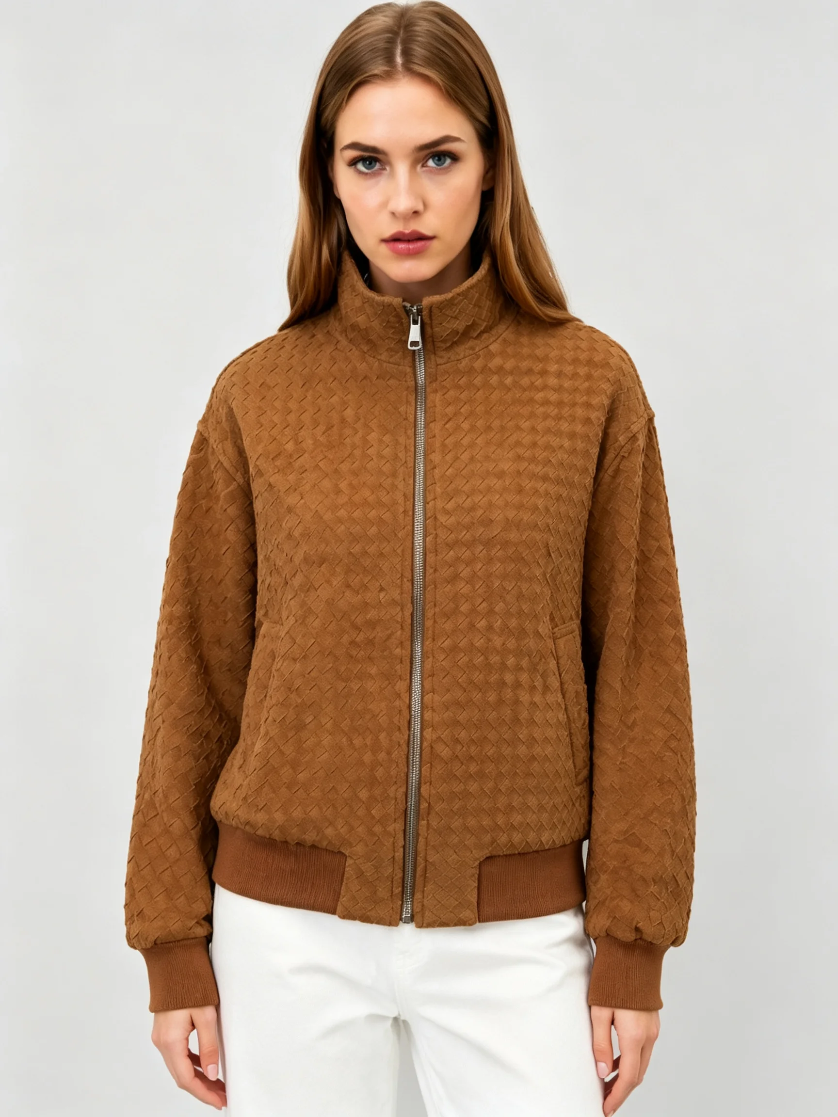 LIMO Stand Collar Diamond Quilted Zip Up Jacket Ribbed Cuff Hem Side Pockets Loose Fit Women Casual Daily Outerwear Coat
LIMO Stand Collar Diamond Quilted Zip Up Jacket Ribbed Cuff Hem Side Pockets Loose Fit Women Casual Daily Outerwear Coat