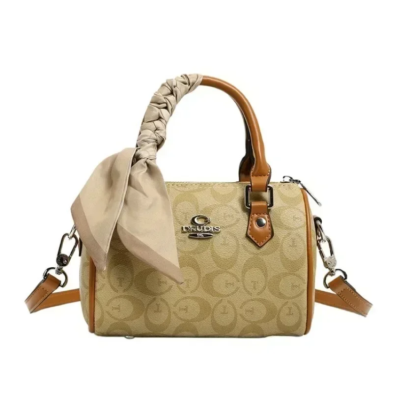 Unique Vintage Leather Crossbody Handbag Women High-End Minimalist Solid Color Fashionable Large Capacity
Unique Vintage Leather Crossbody Handbag Women High-End Minimalist Solid Color Fashionable Large Capacity