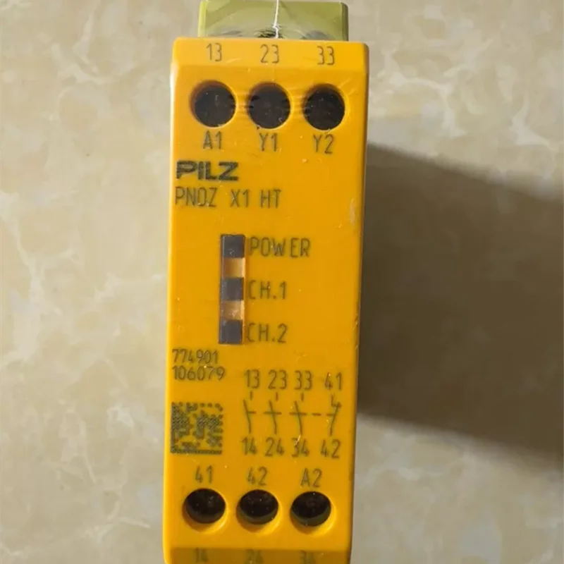 Бесплатная доставка: Модуль безопасности PILZ PNOZ X1 HT 774901, оригинальный, новый, горячая распродажа
Бесплатная доставка: Модуль безопасности PILZ PNOZ X1 HT 774901, оригинальный, новый, горячая распродажа