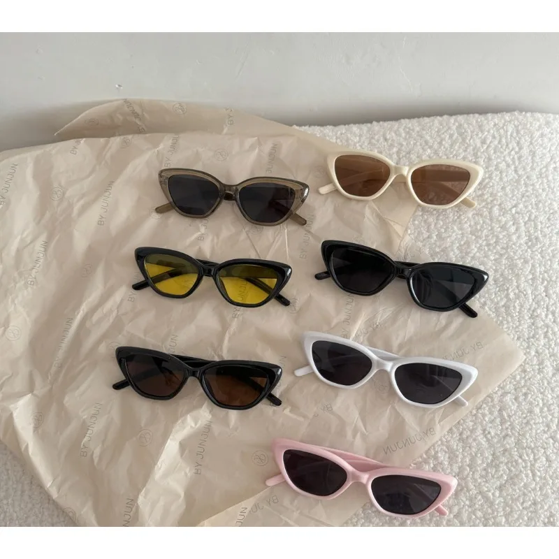 Children Sunglasses 2025 Summer Sun Protection Glasses for Boys Girls Baby Summer Fashionable Sunglasses
Children Sunglasses 2025 Summer Sun Protection Glasses for Boys Girls Baby Summer Fashionable Sunglasses