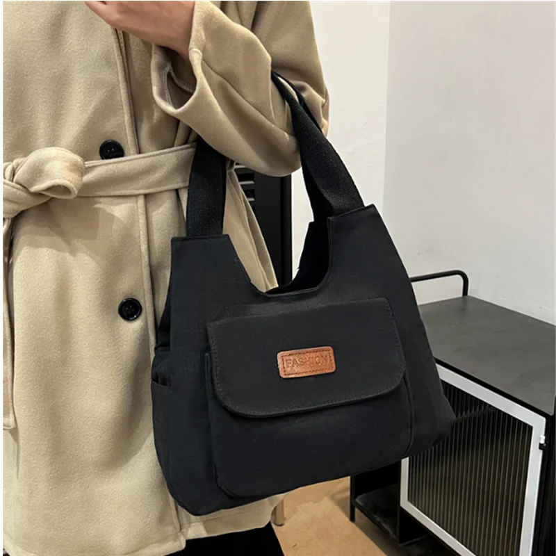 Large Capacity Canvas Shoulder Bag For Commuting Simple Design Casual Tote Bags For Women Ladies Handbags For Shopping
Large Capacity Canvas Shoulder Bag For Commuting Simple Design Casual Tote Bags For Women Ladies Handbags For Shopping