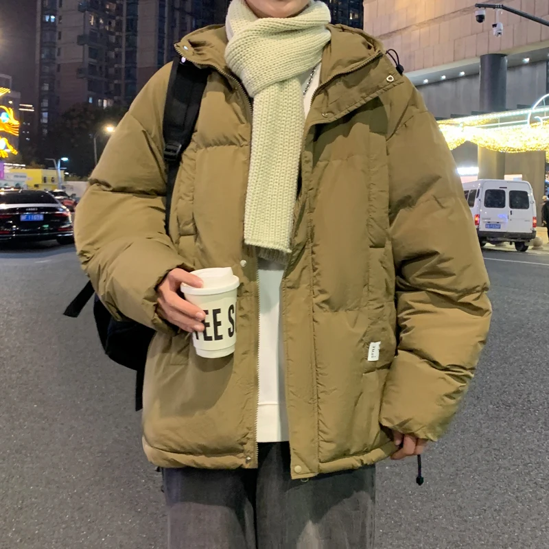 Утепленная хлопковая куртка для подростков в американском стиле, теплая повседневная куртка с капюшоном на молнии, многофункциональная зимняя модель
Утепленная хлопковая куртка для подростков в американском стиле, теплая повседневная куртка с капюшоном на молнии, многофункциональная зимняя модель