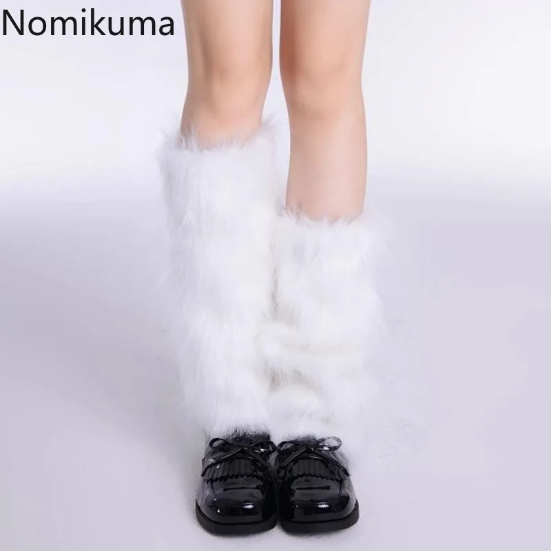 Women's Artificial Fur Leg Warmers Japanese Lolita Autumn And Winter Black And White Knitted Socks Leg Warmers For Women
Women's Artificial Fur Leg Warmers Japanese Lolita Autumn And Winter Black And White Knitted Socks Leg Warmers For Women