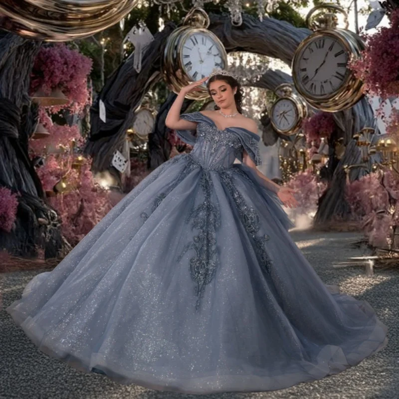 Shiny Haze Blue Quinceanera Dress off-shoulder glitter Decal Long tail Lace layering Vestidos De 15 Quinceanera Customize
Shiny Haze Blue Quinceanera Dress off-shoulder glitter Decal Long tail Lace layering Vestidos De 15 Quinceanera Customize