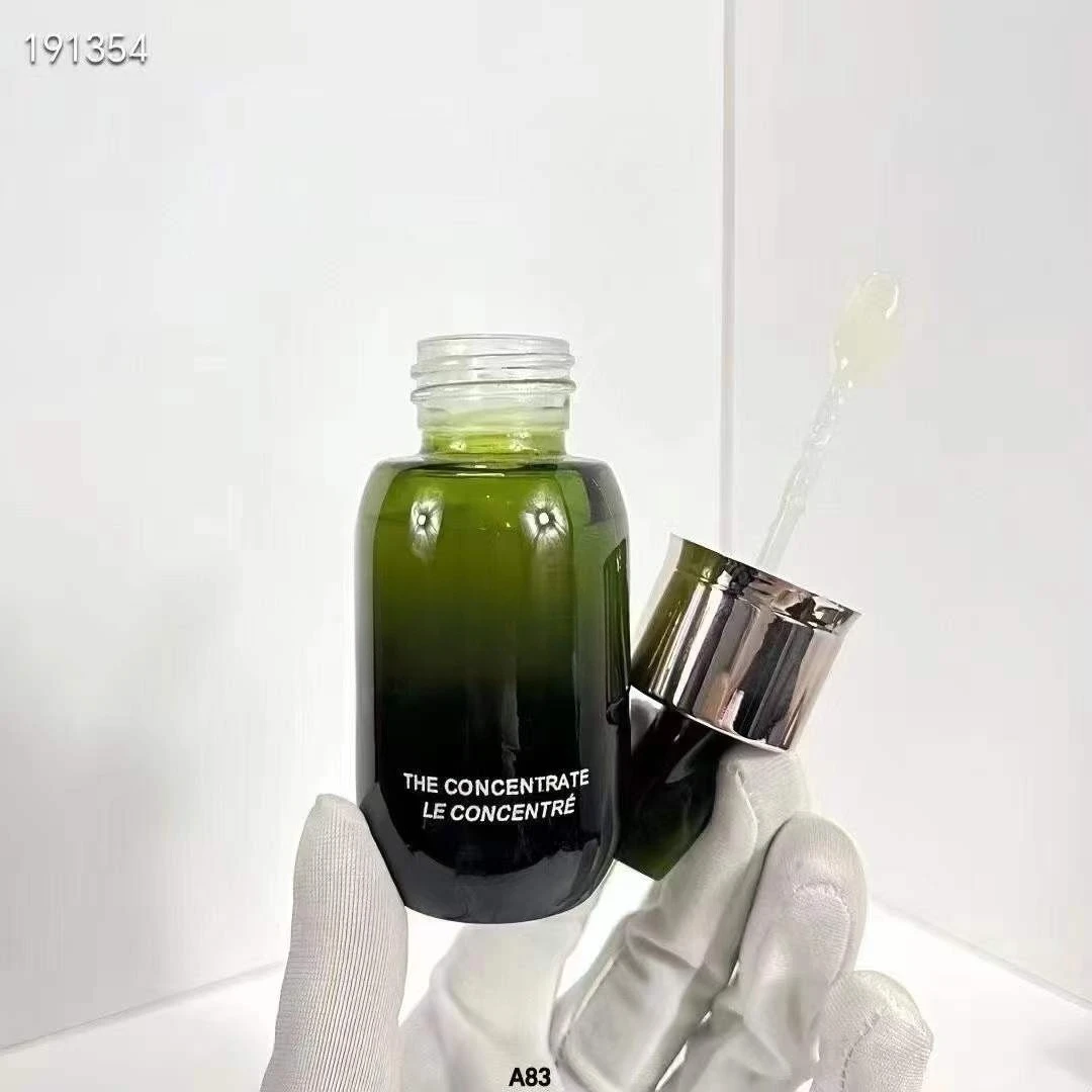 NEW 50ml Lotion Skin Care The Concentrate Repair Serum Face Cosmetics
NEW 50ml Lotion Skin Care The Concentrate Repair Serum Face Cosmetics