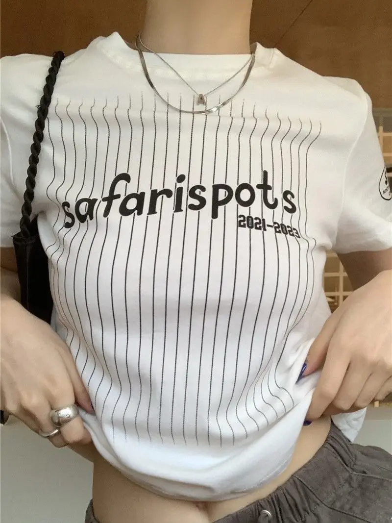 Korejpaa Ins Fashion Women T Shirts Casual Letter Line Print Short Sleeved T-shirt 2025 Summer Hong Kong Style Slim Top Tees
Korejpaa Ins Fashion Women T Shirts Casual Letter Line Print Short Sleeved T-shirt 2025 Summer Hong Kong Style Slim Top Tees