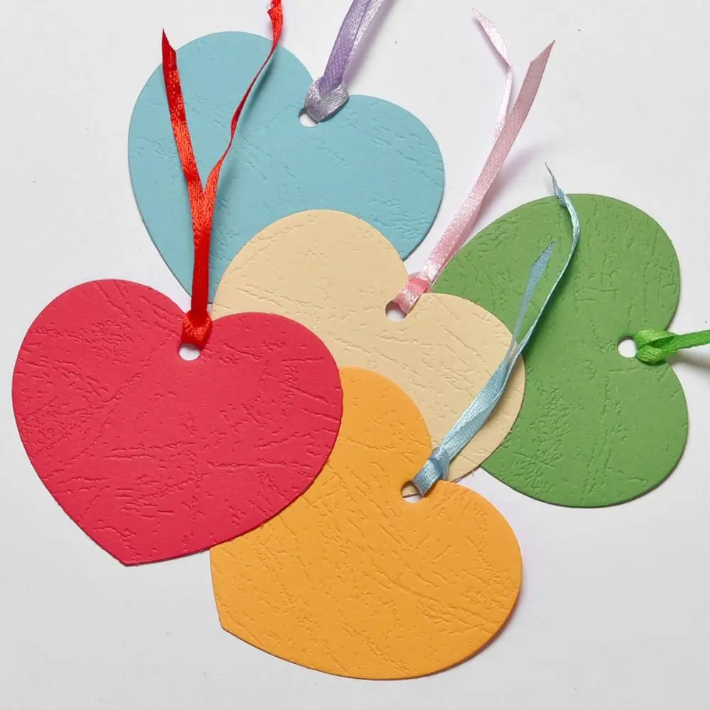 50pcs Crafts Mini Message Card Hang Solid Color Wishing Card Love Heart Shaped Holiday Wishes Hanging Tag Wish Wall
50pcs Crafts Mini Message Card Hang Solid Color Wishing Card Love Heart Shaped Holiday Wishes Hanging Tag Wish Wall