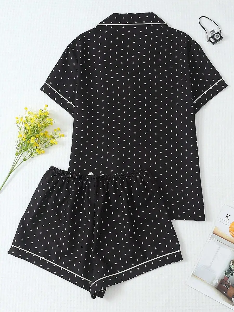 2pcs Polka Dot Women Summer Pajama Set With Contrast Trim Collar Top And Shorts
2pcs Polka Dot Women Summer Pajama Set With Contrast Trim Collar Top And Shorts