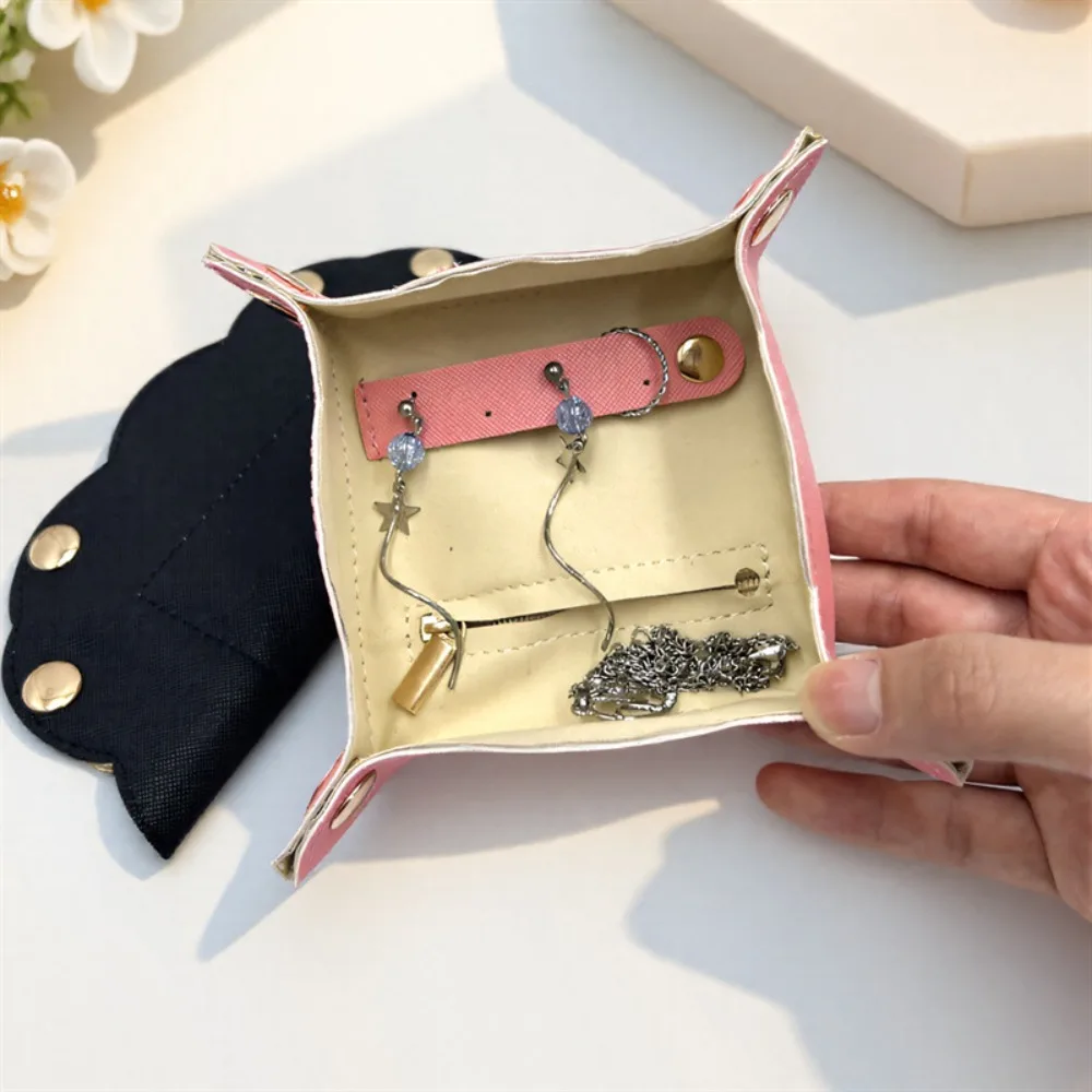 Nordic Leather Desktop Storage Tray Storage Box Space Saving Jewelry Display Tray Jewelry Bag Portable Folding Organizer
Nordic Leather Desktop Storage Tray Storage Box Space Saving Jewelry Display Tray Jewelry Bag Portable Folding Organizer