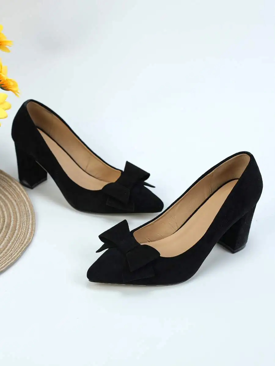 Black Suede Bow Decor High Heel Pumps Pointed Toe Chunky Heel Dress Shoes For Party Office
Black Suede Bow Decor High Heel Pumps Pointed Toe Chunky Heel Dress Shoes For Party Office