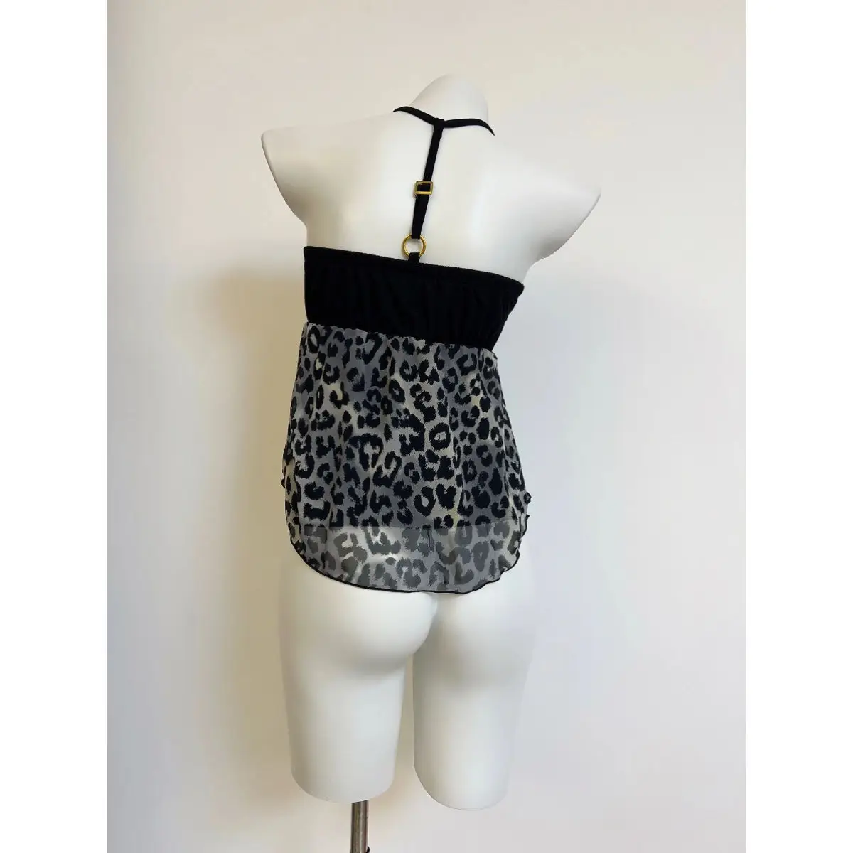 Kimotimo Leopard Print Halter Camisole Vest Women 2025 Summer Sexy Backless Slim Fit Y2k Crop Top Spicy Girl Vintage Chic Tanks
Kimotimo Leopard Print Halter Camisole Vest Women 2025 Summer Sexy Backless Slim Fit Y2k Crop Top Spicy Girl Vintage Chic Tanks