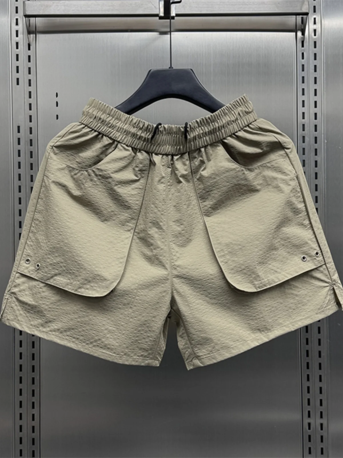 Мужские летние шорты из ледяного шелка: тонкие, модные, быстросохнущие, спортивные, пляжные, высококачественные, свободные, повседневные, для активного отдыха, больших размеров
Мужские летние шорты из ледяного шелка: тонкие, модные, быстросохнущие, спортивные, пляжные, высококачественные, свободные, повседневные, для активного отдыха, больших размеров