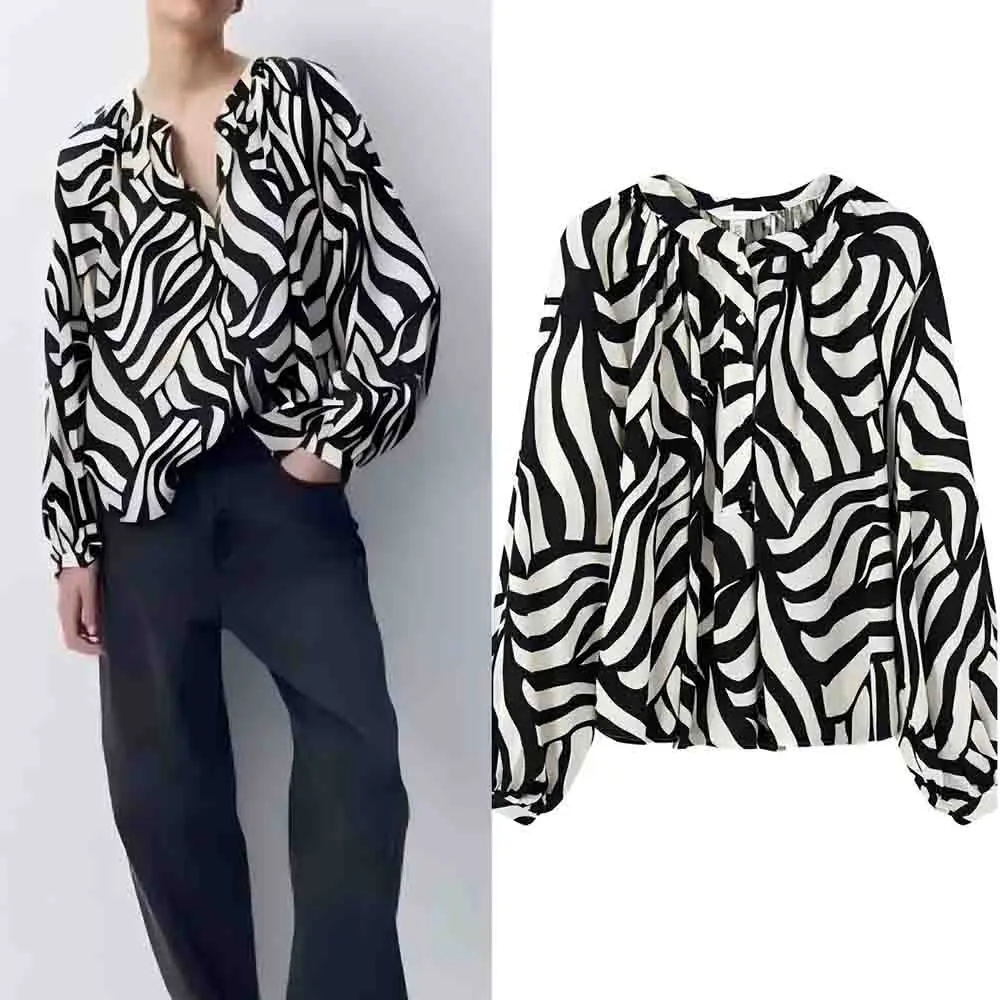 Women's new fashion comfortable loose single breasted printed pleated shirt retro lantern sleeve women's shirt chic top
Women's new fashion comfortable loose single breasted printed pleated shirt retro lantern sleeve women's shirt chic top