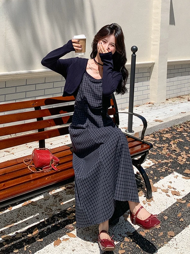 Вязаный комплект: кардиган и длинная юбка с клетчатым поясом для женщин, весна-осень, с завышенной талией, длинная юбка с эффектом утяжки на талии
Вязаный комплект: кардиган и длинная юбка с клетчатым поясом для женщин, весна-осень, с завышенной талией, длинная юбка с эффектом утяжки на талии