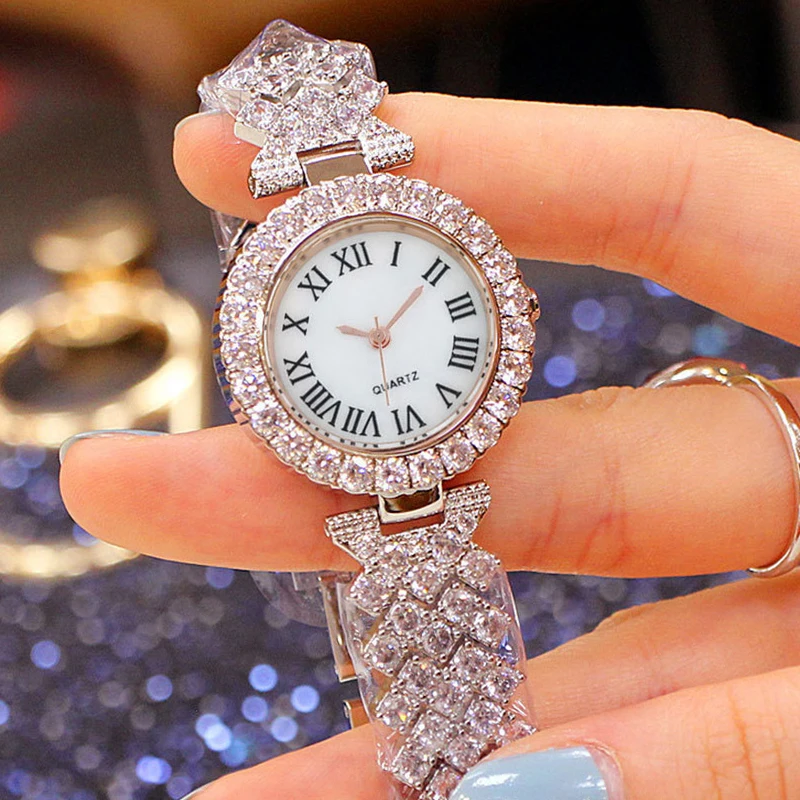 Luxury Brand Diamond Women Watches Gold Watch Ladies Wrist Watches Rhinestone Women's Bracelet Watches Female Relogio Feminino
Luxury Brand Diamond Women Watches Gold Watch Ladies Wrist Watches Rhinestone Women's Bracelet Watches Female Relogio Feminino