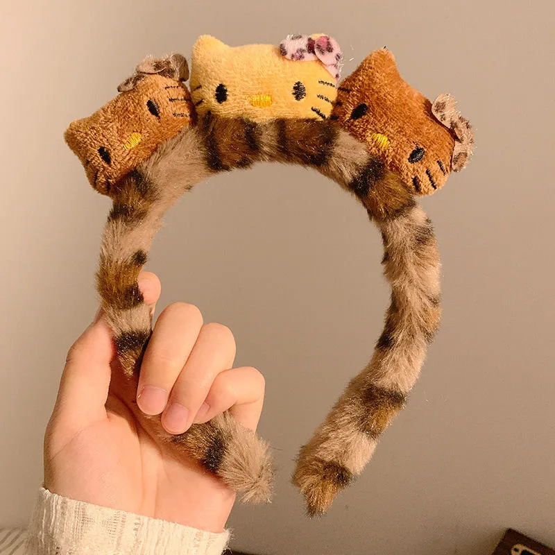 Hello Kitty hairband Cute anime cartoon creative multi style girl kawaii headband hair accessories holiday gift
Hello Kitty hairband Cute anime cartoon creative multi style girl kawaii headband hair accessories holiday gift