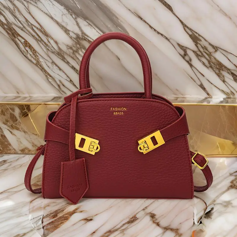 Elegant Women's Crossbody Bag Luxury Soft Leather Vintage Design Minimalist Clutch With Unique Textured Finish Party Essential
Elegant Women's Crossbody Bag Luxury Soft Leather Vintage Design Minimalist Clutch With Unique Textured Finish Party Essential