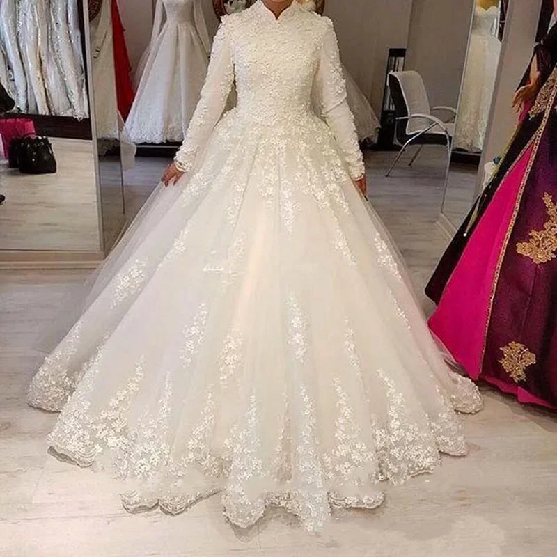 Customized Muslim Wedding Dresses High Neck Appliques Lace Long Sleeves Arabic Dubai Women Bridal Gowns Vintage Wedding Vestidos
Customized Muslim Wedding Dresses High Neck Appliques Lace Long Sleeves Arabic Dubai Women Bridal Gowns Vintage Wedding Vestidos
