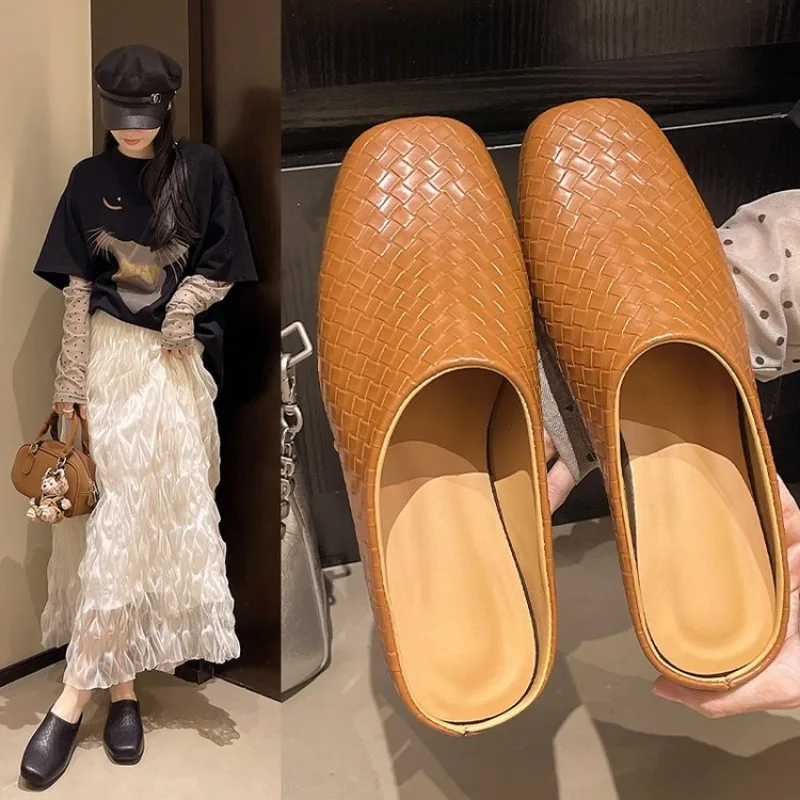 Woman Indoor Slippers summer sandals All Season Anti-Slip Comfortable Home Slippers Female Home Shoes Fashion Casual Shoes Mujer
Woman Indoor Slippers summer sandals All Season Anti-Slip Comfortable Home Slippers Female Home Shoes Fashion Casual Shoes Mujer