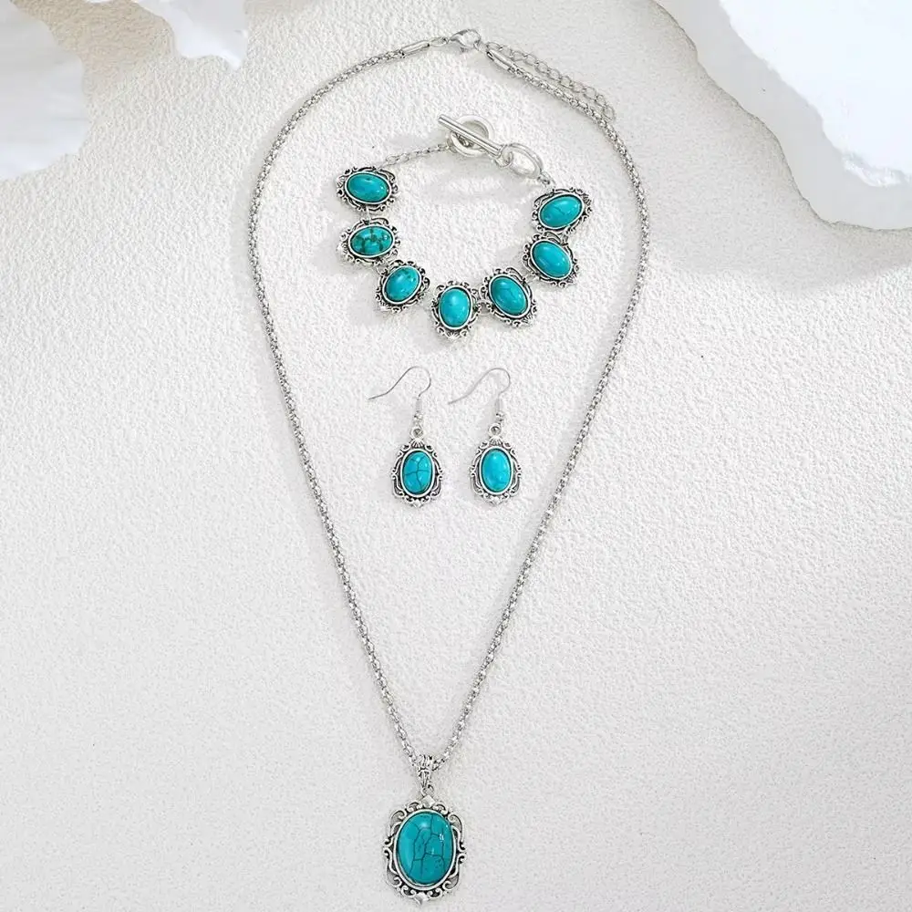 4Pcs/Set Vintage Boho Turquoise Jewelry Set Alloy Electroplating Necklace Bracelet Earrings Set Euramerican Style Classic
4Pcs/Set Vintage Boho Turquoise Jewelry Set Alloy Electroplating Necklace Bracelet Earrings Set Euramerican Style Classic