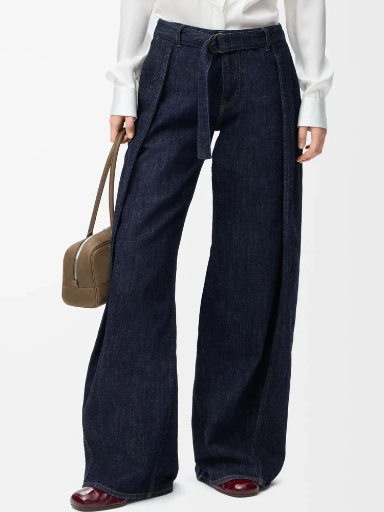 Minimalist High Waist Wide Leg Jeans Women Loose Straight Long Pants Old Money Style Winter Collection Ladies High Waist Loos...
Minimalist High Waist Wide Leg Jeans Women Loose Straight Long Pants Old Money Style Winter Collection Ladies High Waist Loos...