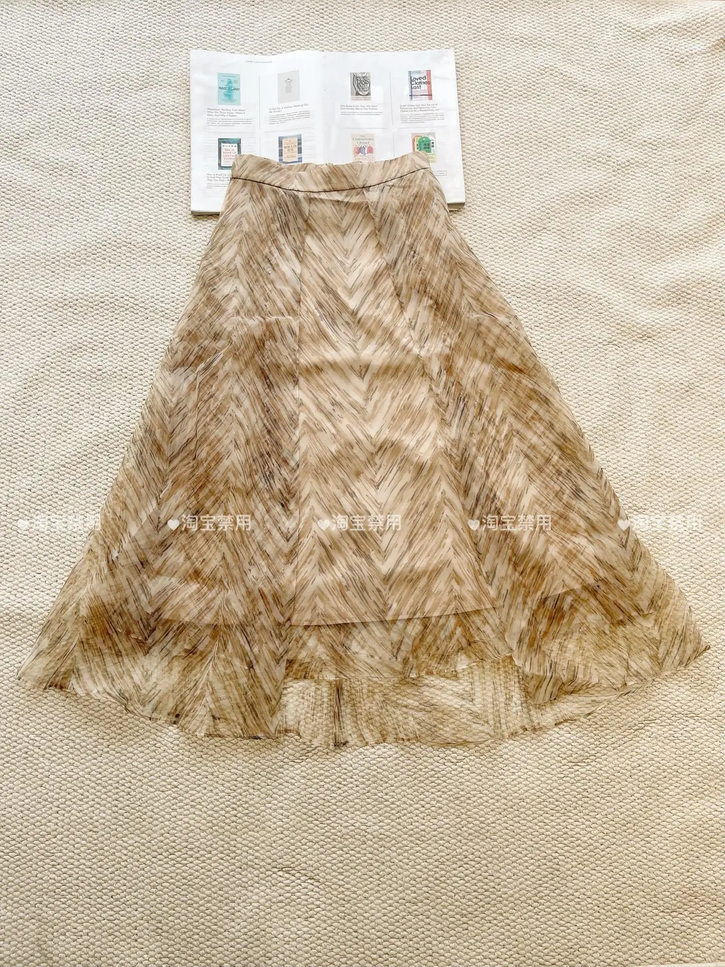 2026 Spring/Summer New Arrival: High-Quality, Stylish Women's Herringbone-Patterned Skirt
2026 Spring/Summer New Arrival: High-Quality, Stylish Women's Herringbone-Patterned Skirt