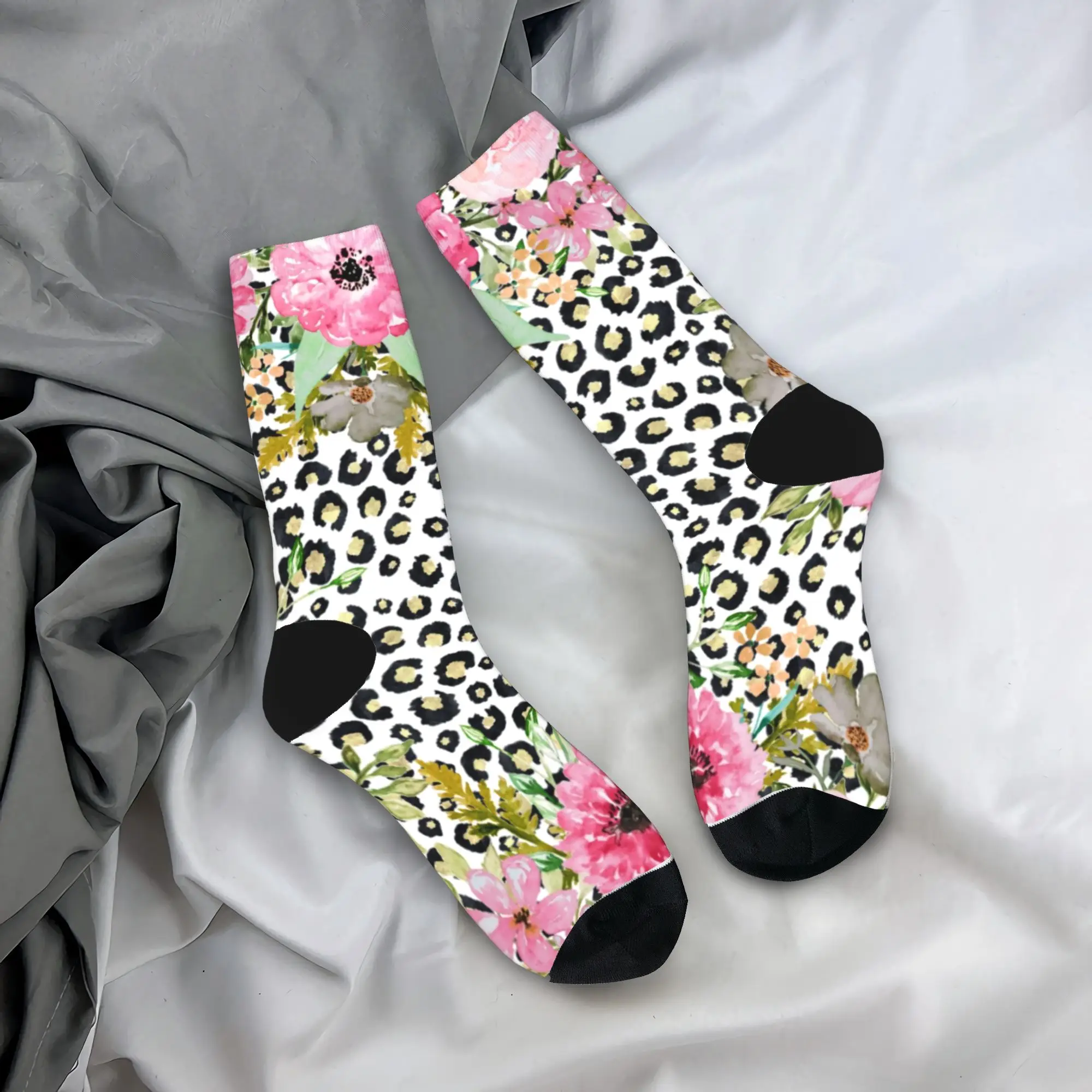 Elegant leopard print and floral design Stockings Men Socks Breathable Funny Socks Winter Outdoor Anti Skid Design Socks Present
Elegant leopard print and floral design Stockings Men Socks Breathable Funny Socks Winter Outdoor Anti Skid Design Socks Present