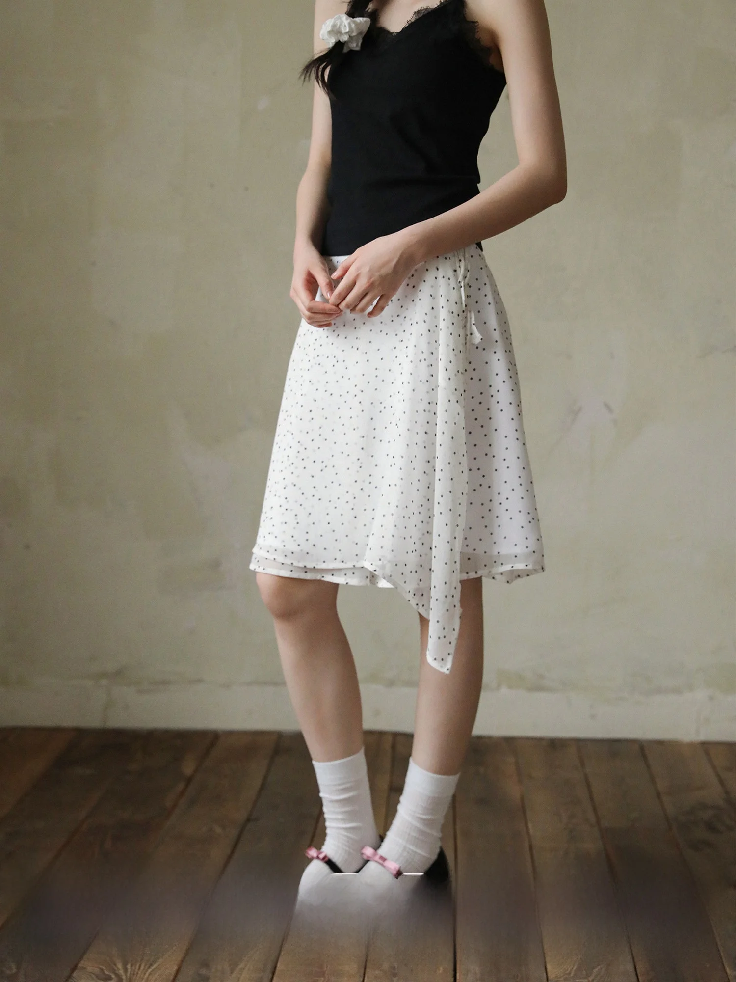 Eternal Summer Polka Dot Asymmetrical Hem Skirt High Waist Women's Spring Summer Midi Skirt Simple Style Polyester Fiber
Eternal Summer Polka Dot Asymmetrical Hem Skirt High Waist Women's Spring Summer Midi Skirt Simple Style Polyester Fiber