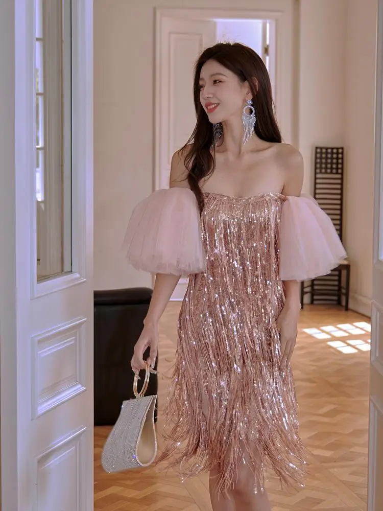 Sequins Fringe Prom Gown Women Tulle Boat Neck Patchwork Evening Dress Elegant Exquisite Knee-Length Cocktail Dresses
Sequins Fringe Prom Gown Women Tulle Boat Neck Patchwork Evening Dress Elegant Exquisite Knee-Length Cocktail Dresses