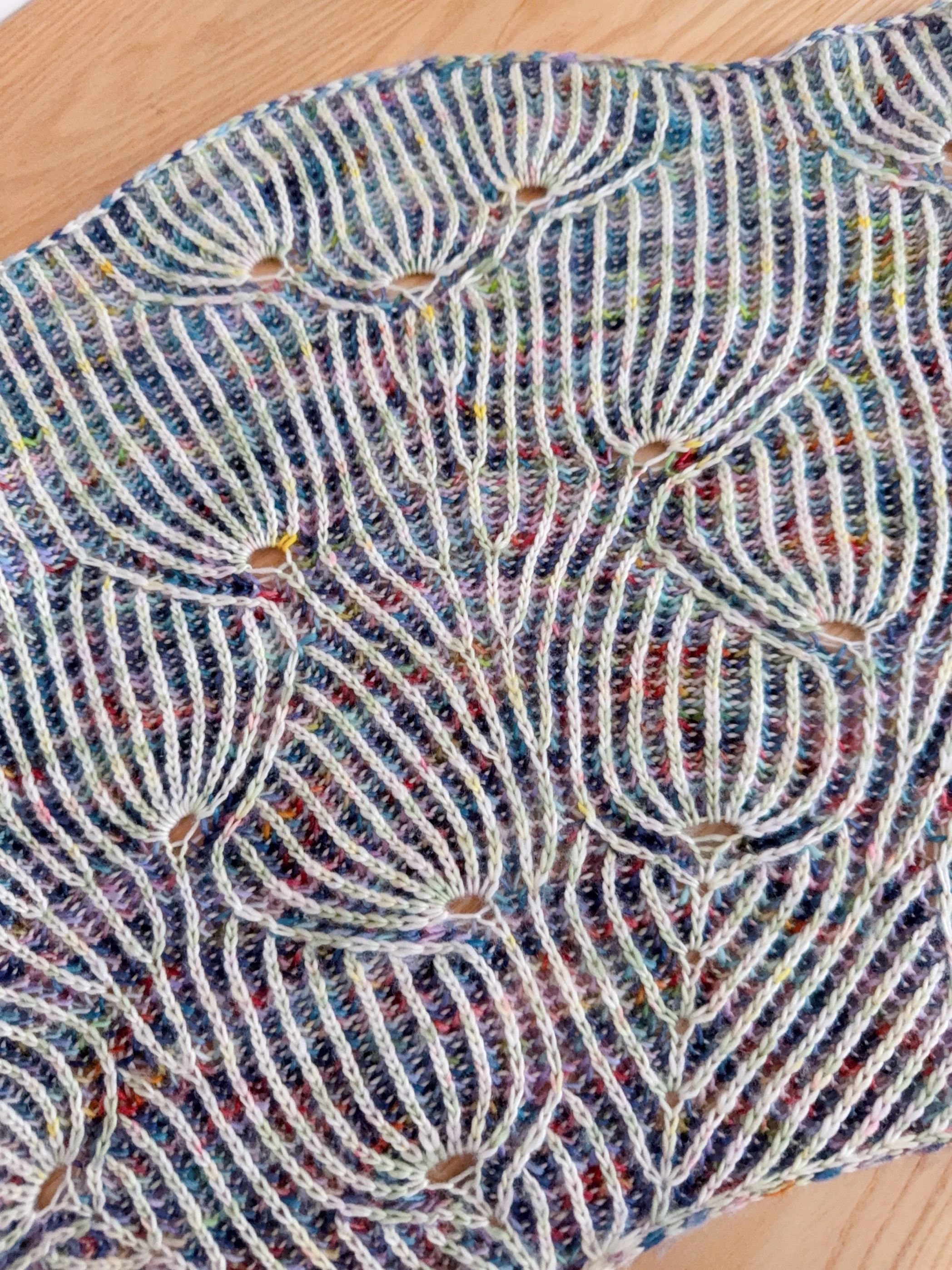 Mediterranean Style Wool Yarn Material Kit for Shoulder Shawl Hand Knitting Pattern Included Handmade Fashion Accessories
Mediterranean Style Wool Yarn Material Kit for Shoulder Shawl Hand Knitting Pattern Included Handmade Fashion Accessories