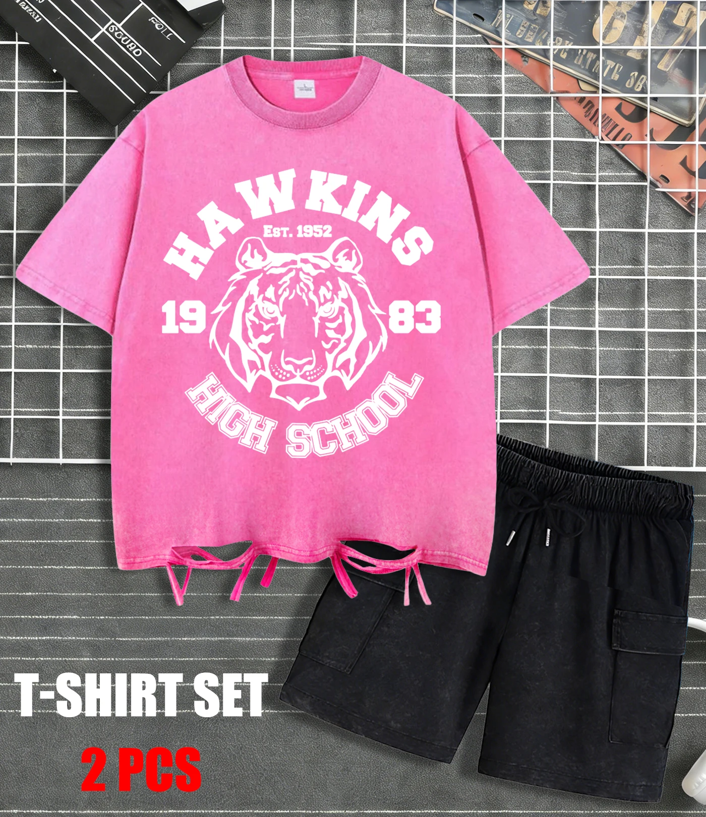 Мужская футболка Hawkins 1983 High School, летняя, универсальная, спортивная, модная, свободного кроя, с коротким рукавом, унисекс, из мягкого хлопка, уличная одежда
Мужская футболка Hawkins 1983 High School, летняя, универсальная, спортивная, модная, свободного кроя, с коротким рукавом, унисекс, из мягкого хлопка, уличная одежда