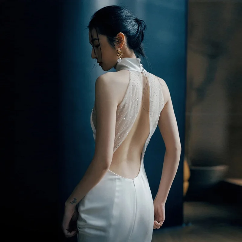 Sexy Backless Luxurious Bride Wedding Mermaid Gown Morning Robe White Simple Satin Dress White
Sexy Backless Luxurious Bride Wedding Mermaid Gown Morning Robe White Simple Satin Dress White