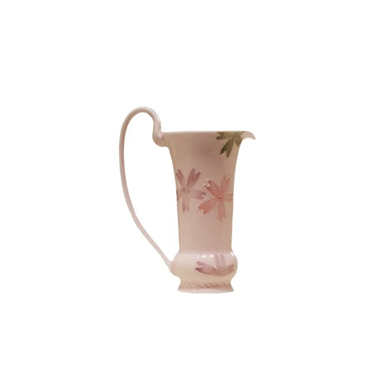 LH small male cup ceramic fair cup underglaze color hand-painted tea set
LH small male cup ceramic fair cup underglaze color hand-painted tea set
