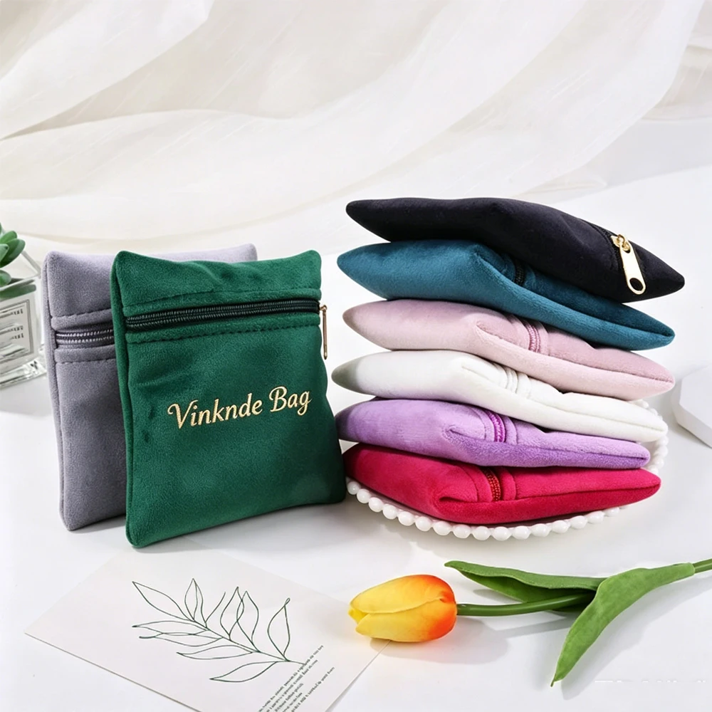 100Pcs 10x10cm Portable Zipper Change Storage Bag Flannel Velvet Bags Custom Logo Small Cloth Jewelry Earrings Rings Gift Pouch
100Pcs 10x10cm Portable Zipper Change Storage Bag Flannel Velvet Bags Custom Logo Small Cloth Jewelry Earrings Rings Gift Pouch