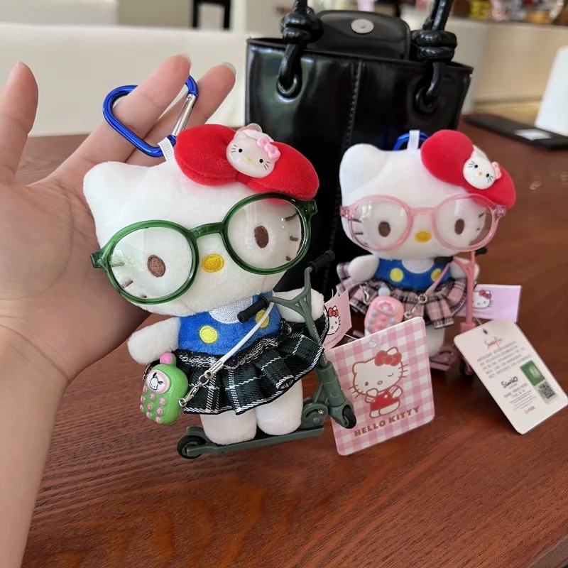 Hello Kitty Scooter Series плюшевый рюкзак с подвеской Kawaii Kitty сумка кукла для девочек брелок подарок
Hello Kitty Scooter Series плюшевый рюкзак с подвеской Kawaii Kitty сумка кукла для девочек брелок подарок