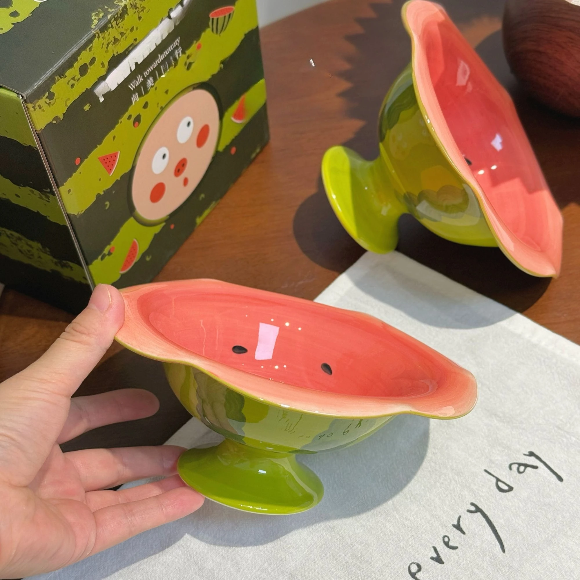 Watermelon Ceramic High Footed Bowls, Underglaze Colored Lotus Leaf Edge Ramen Bowl, Hand-painted Fruit Plate Dessert Bowl Set
Watermelon Ceramic High Footed Bowls, Underglaze Colored Lotus Leaf Edge Ramen Bowl, Hand-painted Fruit Plate Dessert Bowl Set