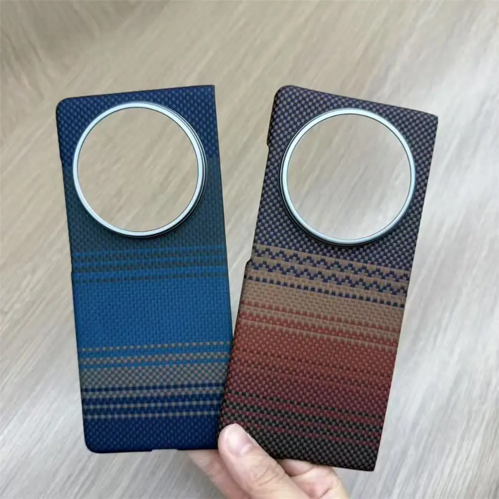 Магнитный тонкий чехол из настоящего арамидного углеродного волокна для Vivo X Fold5, противоударный жесткий чехол
Магнитный тонкий чехол из настоящего арамидного углеродного волокна для Vivo X Fold5, противоударный жесткий чехол