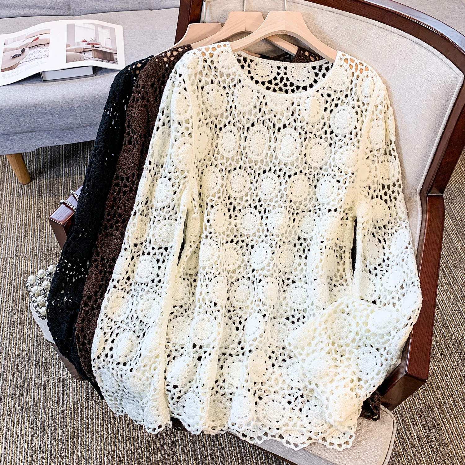 Women's Loose Long Sve Knitted T-irt Hollow out round Ne Casual Sle Spring Autumn New Faion plus Size Top
Women's Loose Long Sve Knitted T-irt Hollow out round Ne Casual Sle Spring Autumn New Faion plus Size Top