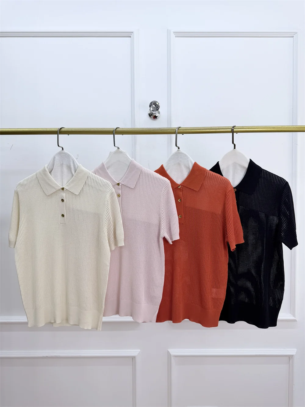 Women's Polo Collar Hollow-Out Blended Knitted T-Shirt Minimalist Breathable Slimming Short-Sleeved Top
Women's Polo Collar Hollow-Out Blended Knitted T-Shirt Minimalist Breathable Slimming Short-Sleeved Top