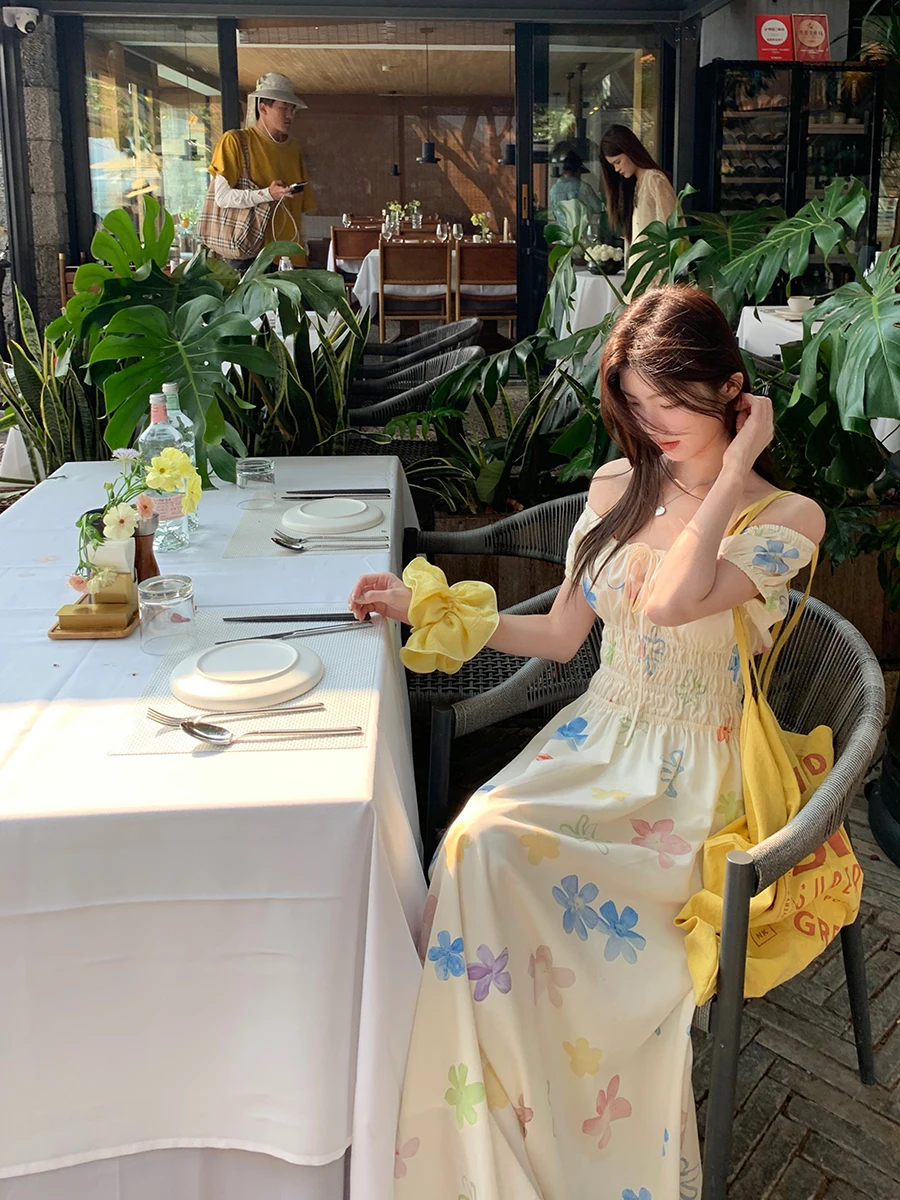 Элегантное простое красное женское летнее платье 2026 года с завышенной талией, утягивающее, длинное, из полиэстера, с коротким рукавом
Элегантное простое красное женское летнее платье 2026 года с завышенной талией, утягивающее, длинное, из полиэстера, с коротким рукавом