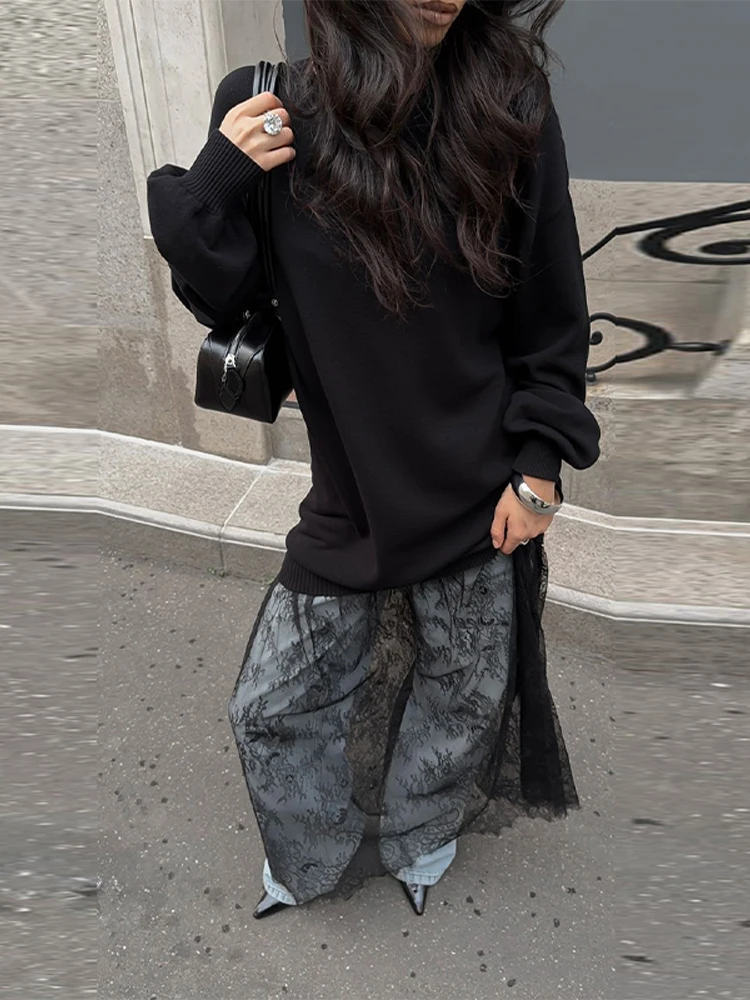 Retro Lace Patchwork Sweatshirt Women Casual Loose Black Long Skirt O-neck Hoodies Female 2025 Versatile Chic Street Tops
Retro Lace Patchwork Sweatshirt Women Casual Loose Black Long Skirt O-neck Hoodies Female 2025 Versatile Chic Street Tops