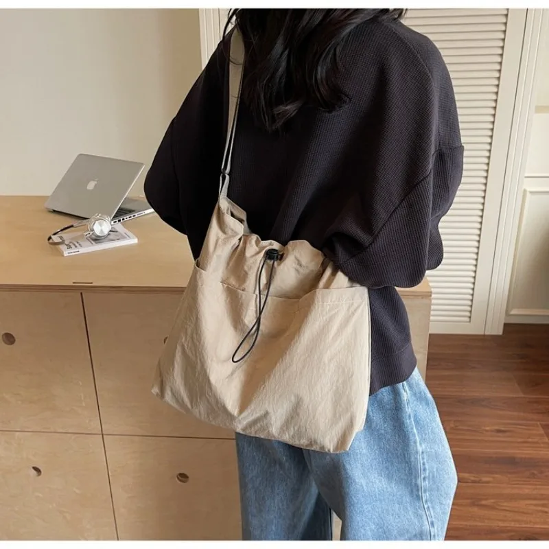 Elegant Leather Crossbody Bag For Women Shoulder Style Handbag By Famous Designer Luxury Brand
Elegant Leather Crossbody Bag For Women Shoulder Style Handbag By Famous Designer Luxury Brand