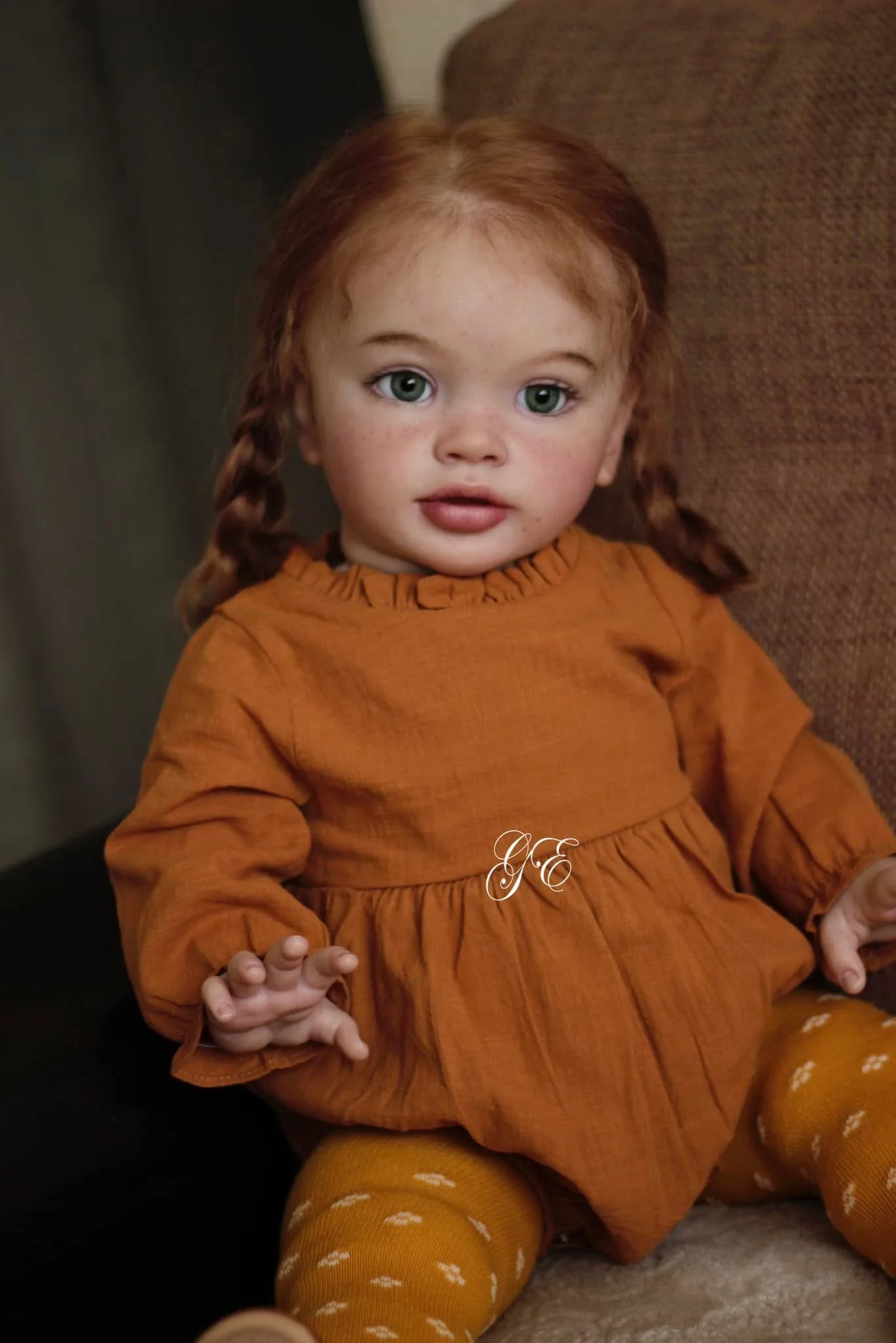 NPK 26inch Lifelike Toddler Girl Doll Pippa with Cute Freckles Green Eyes Rooted Red Hair for Children
NPK 26inch Lifelike Toddler Girl Doll Pippa with Cute Freckles Green Eyes Rooted Red Hair for Children