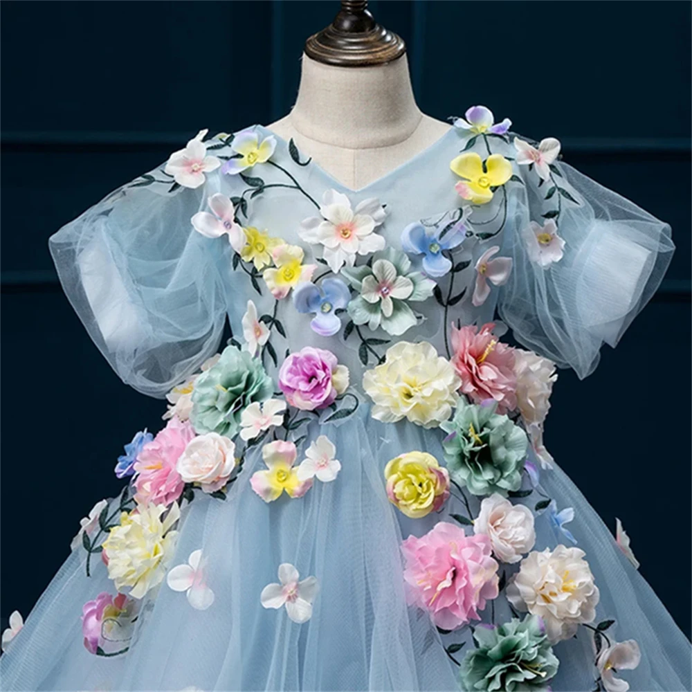 Customized Blue Flower Girl Dress for Wedding Appliques High Waist Knee Length Elegant Kids Birthday First Communion Gown
Customized Blue Flower Girl Dress for Wedding Appliques High Waist Knee Length Elegant Kids Birthday First Communion Gown