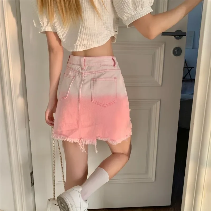Wrap High Waist Gyaru Pink Woman Denim Skirt Jeans Skirts for Women Tight Cute Zipper Ripped Kawaii Short Mini Cheap V Casual
Wrap High Waist Gyaru Pink Woman Denim Skirt Jeans Skirts for Women Tight Cute Zipper Ripped Kawaii Short Mini Cheap V Casual