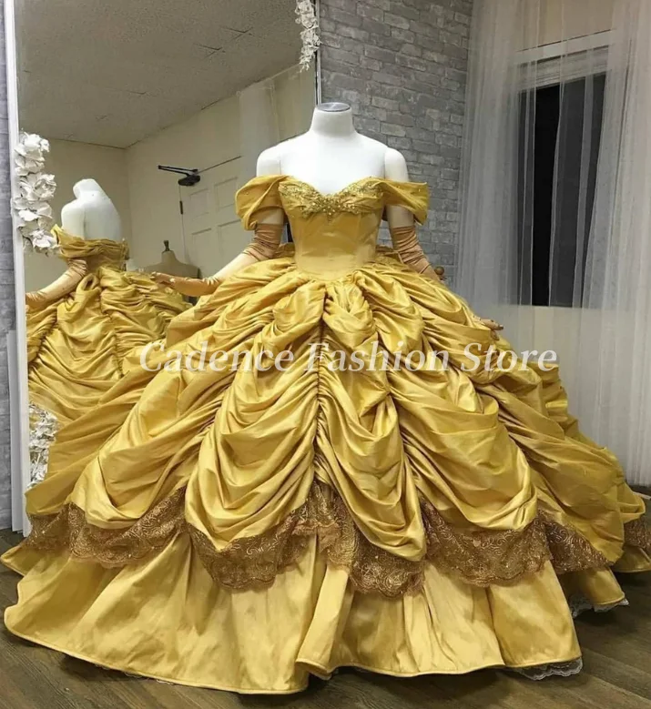 Роскошное золотое платье Quinceanera 2025 года, платье принцессы на Хэллоуин, косплей, Vestidos De 15 лет, с оборками, сладкий 16, вечеринка по случаю дня рождения, на заказ
Роскошное золотое платье Quinceanera 2025 года, платье принцессы на Хэллоуин, косплей, Vestidos De 15 лет, с оборками, сладкий 16, вечеринка по случаю дня рождения, на заказ