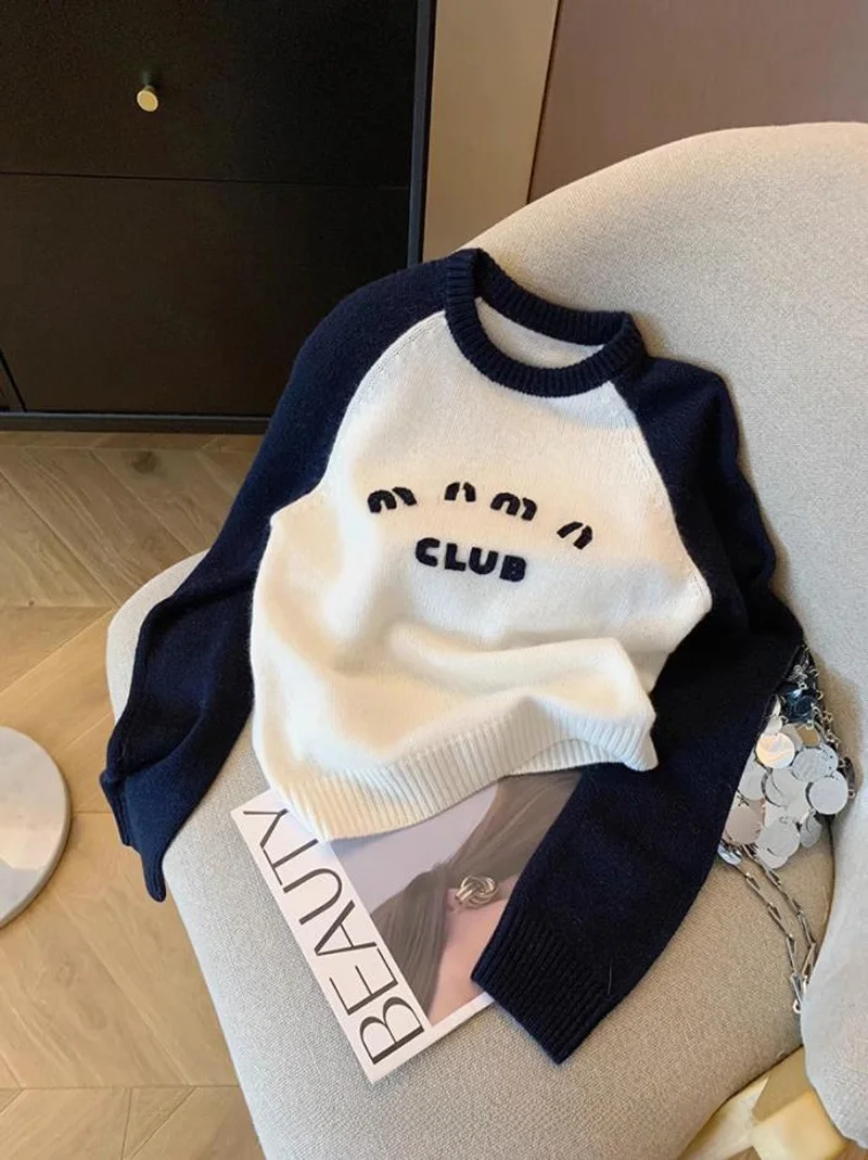 Heavy Embroidery Long Sve Women's Knitwear Cr White Color Blo 3D Stitching Design Trendy Versatile Autumn Faion
Heavy Embroidery Long Sve Women's Knitwear Cr White Color Blo 3D Stitching Design Trendy Versatile Autumn Faion