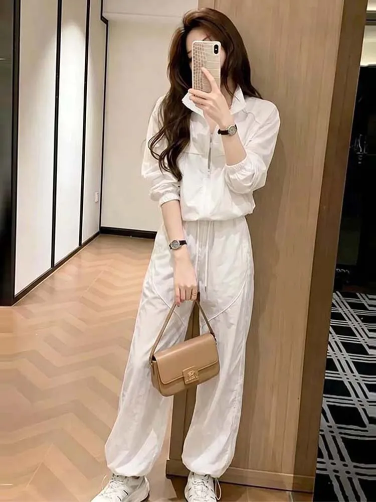 Casual Sportswear Set Women's Summer New Zipper Open Cardigan Sun Protection Outerwear Drawstring Pants Two-Piece Set
Casual Sportswear Set Women's Summer New Zipper Open Cardigan Sun Protection Outerwear Drawstring Pants Two-Piece Set